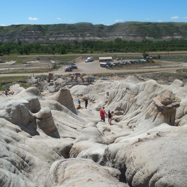 Dinosaur Trail Rv Resort & Cabins ดรัมเฮลเลอร์ ภายนอก รูปภาพ